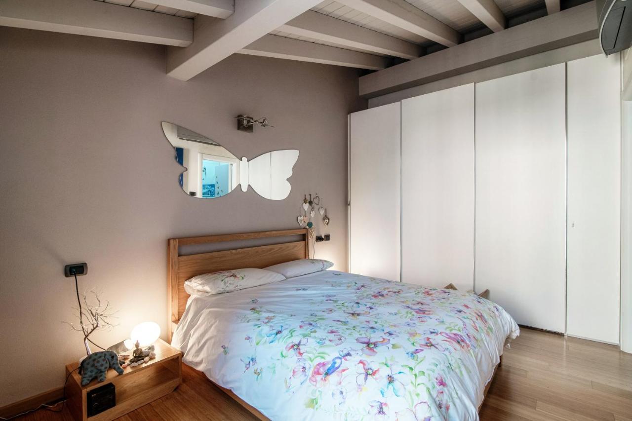 Joivy Isotta'S House With 2 Cosy Balconies Apartment โกโม ภายนอก รูปภาพ