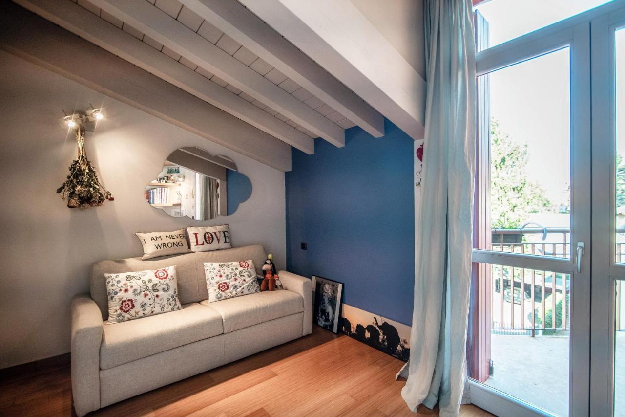 Joivy Isotta'S House With 2 Cosy Balconies Apartment โกโม ภายนอก รูปภาพ